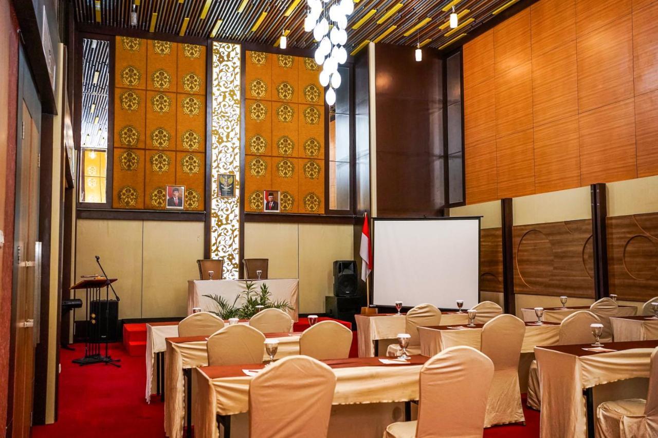 Jle'S Hotel Manado Eksteriør bilde